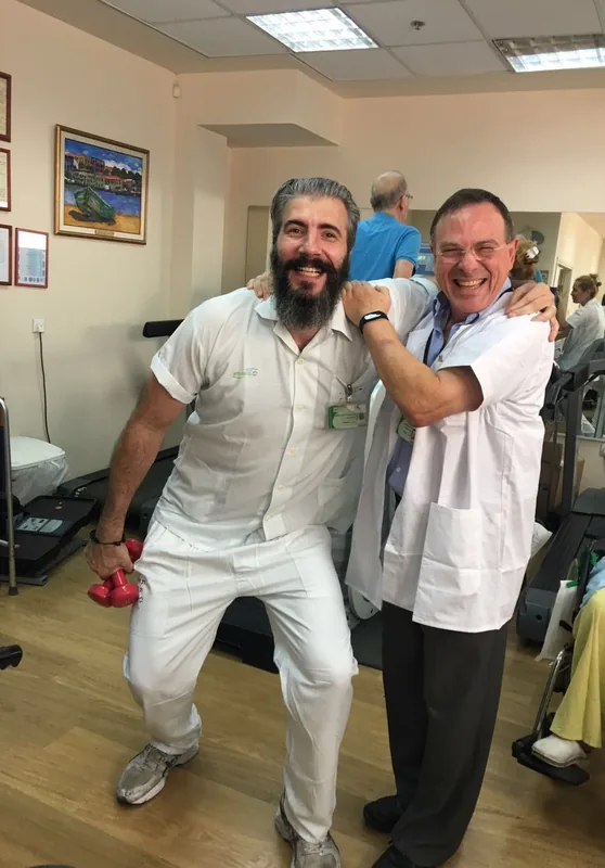אלחנדרו זובריסקי במרכז השיקום בית רבקה, שירותי בריאות כללית